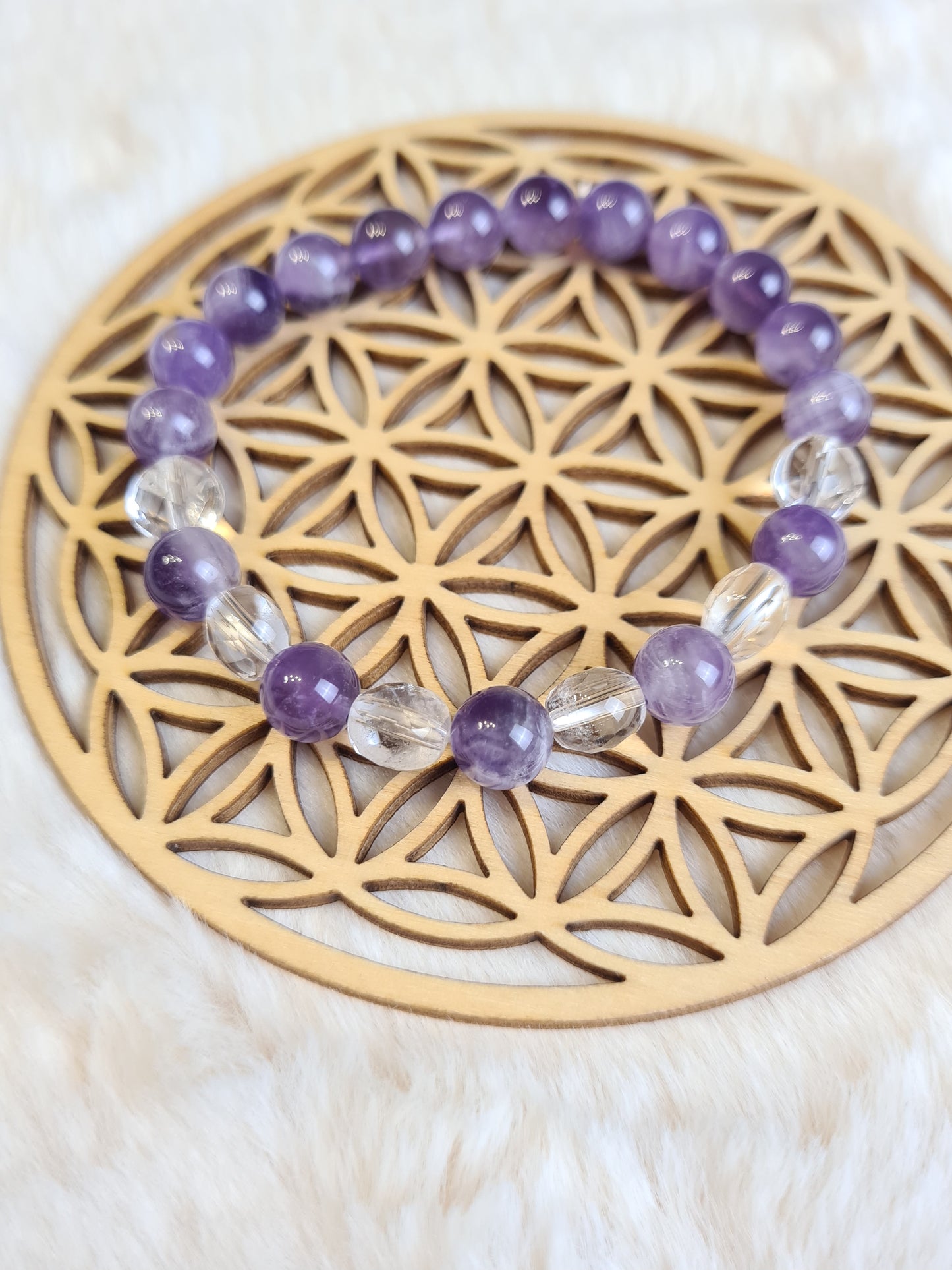 Bracelet "Spiritualité" en Améthyste et Cristal de Roche facetté 8 mm.