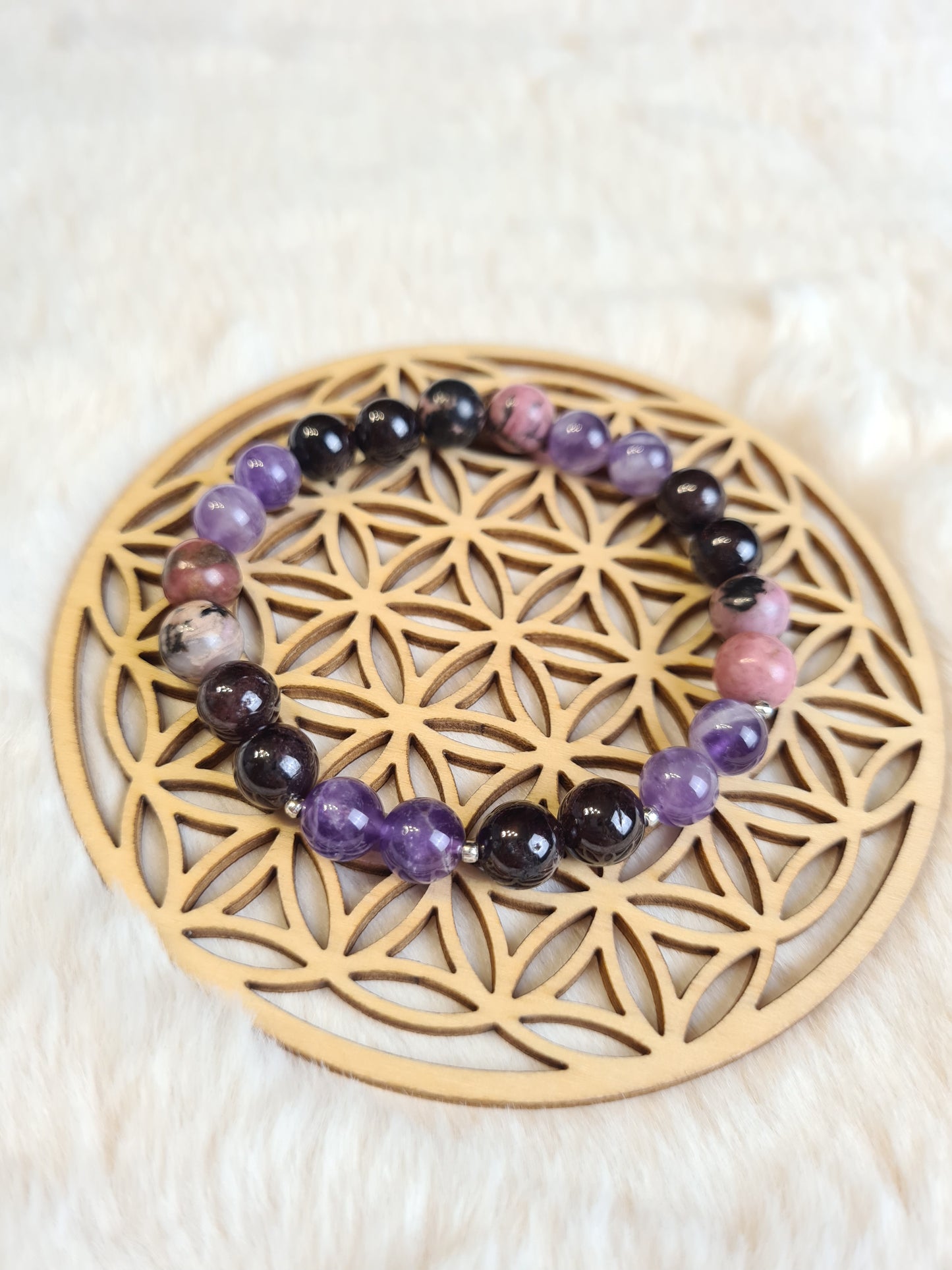 Bracelet "Force Mentale" en Rhodonite, Grenat et Améthyste 8mm.