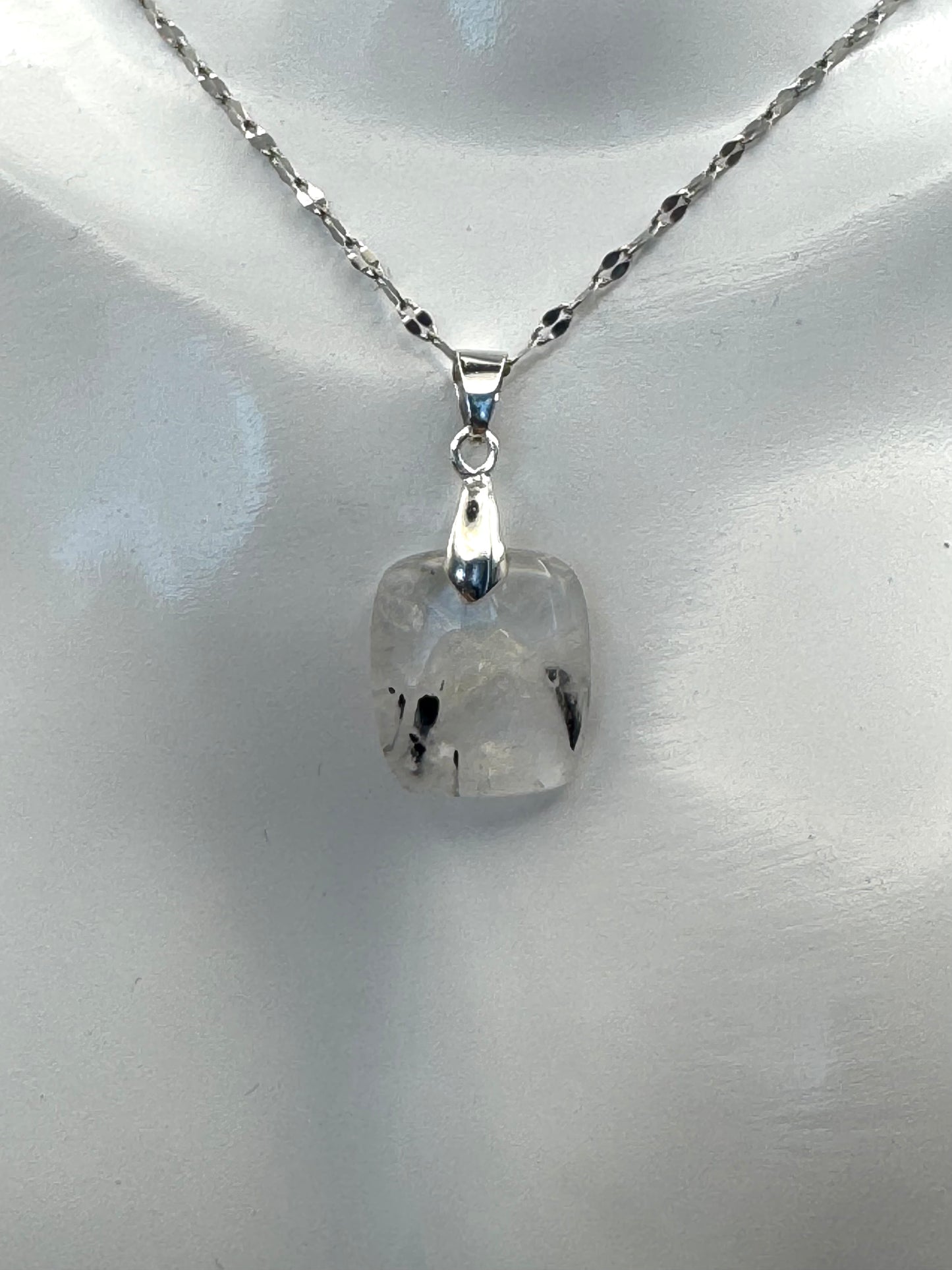 Pendentif Quartz Tourmaline carré