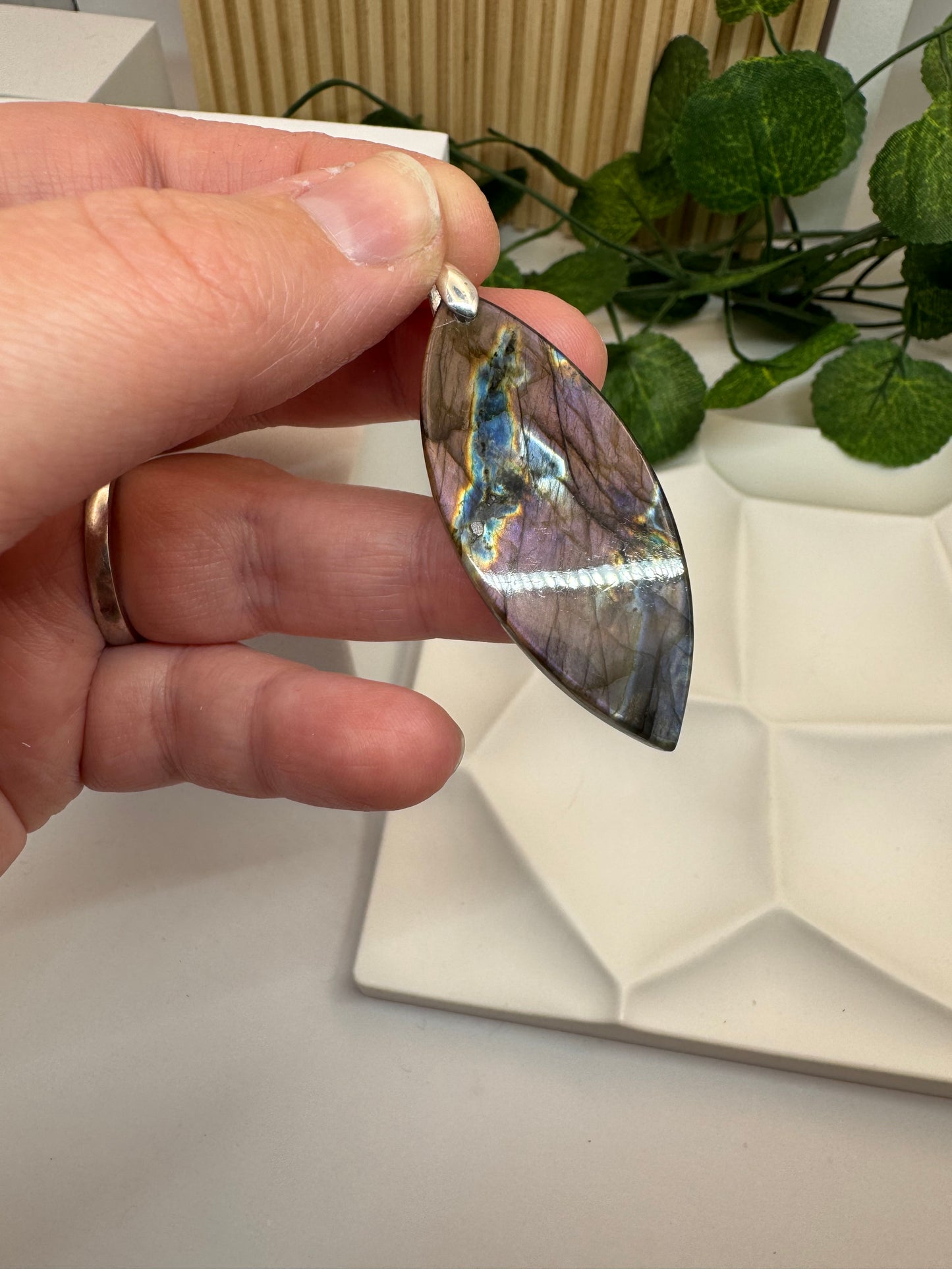 Réservation Labradorite Multicolore