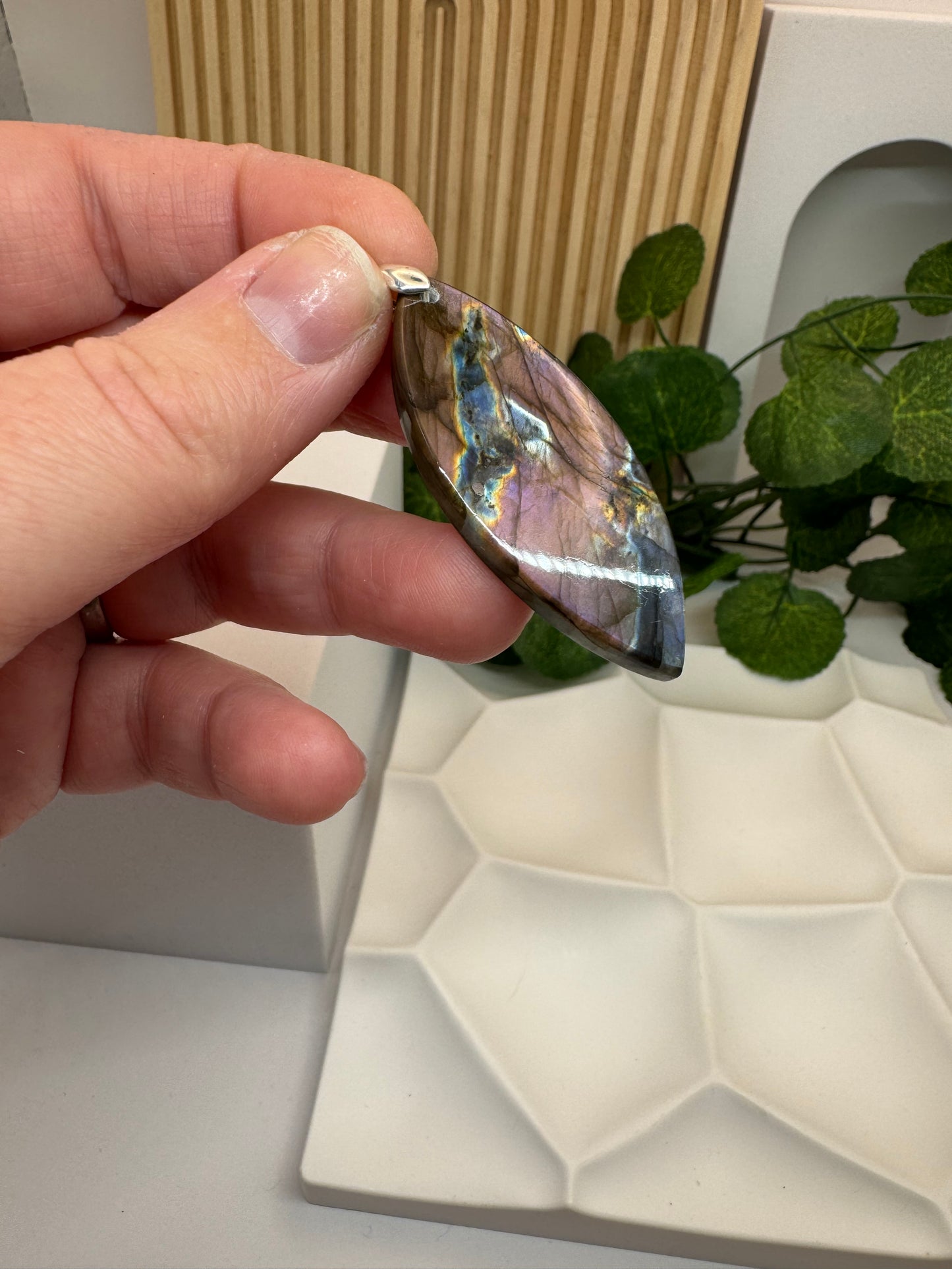 Réservation Labradorite Multicolore