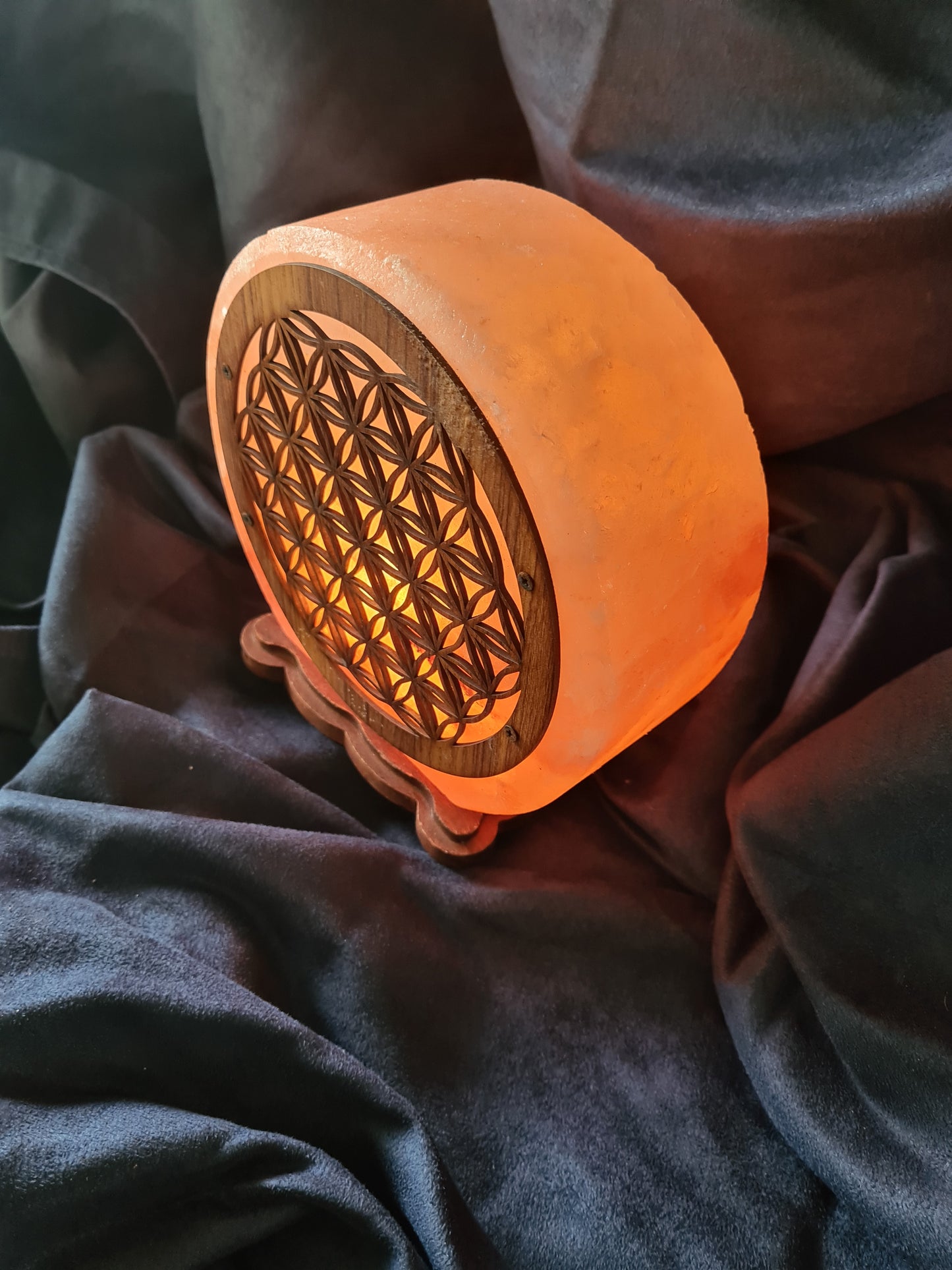 Flower of life salt lamp 