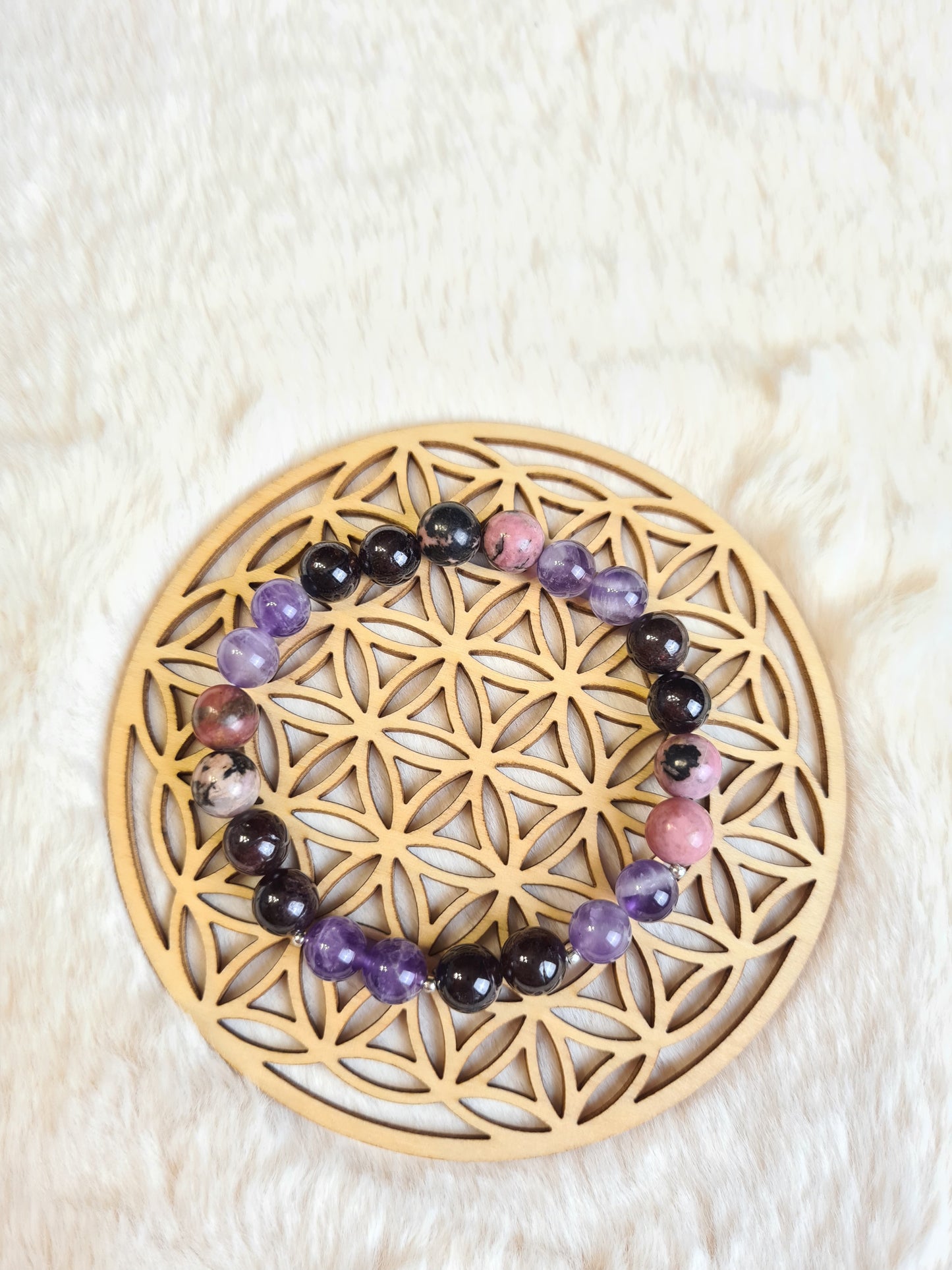 Bracelet "Force Mentale" en Rhodonite, Grenat et Améthyste 8mm.