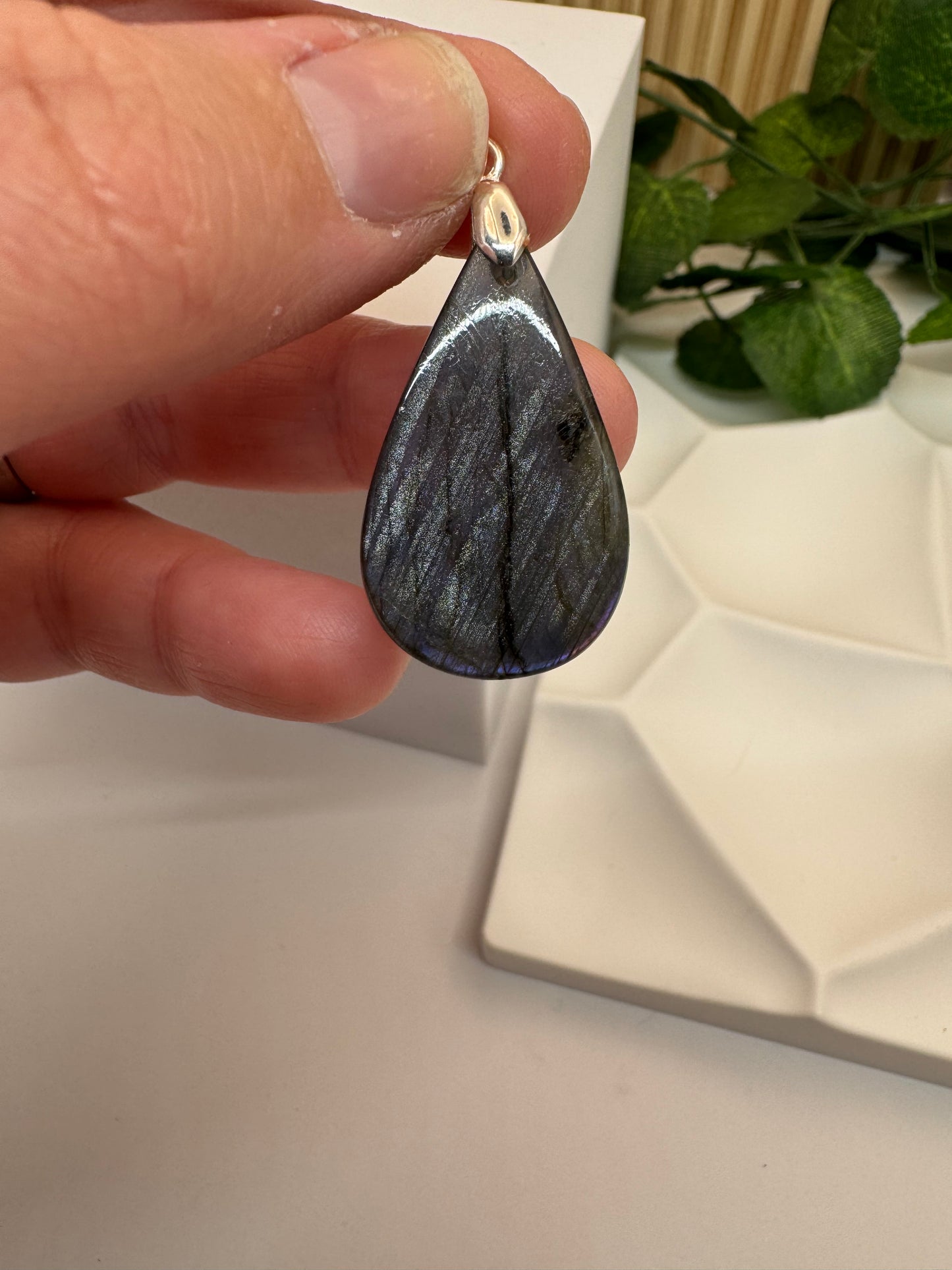 Pendentif Labradorite Violette bleu rose