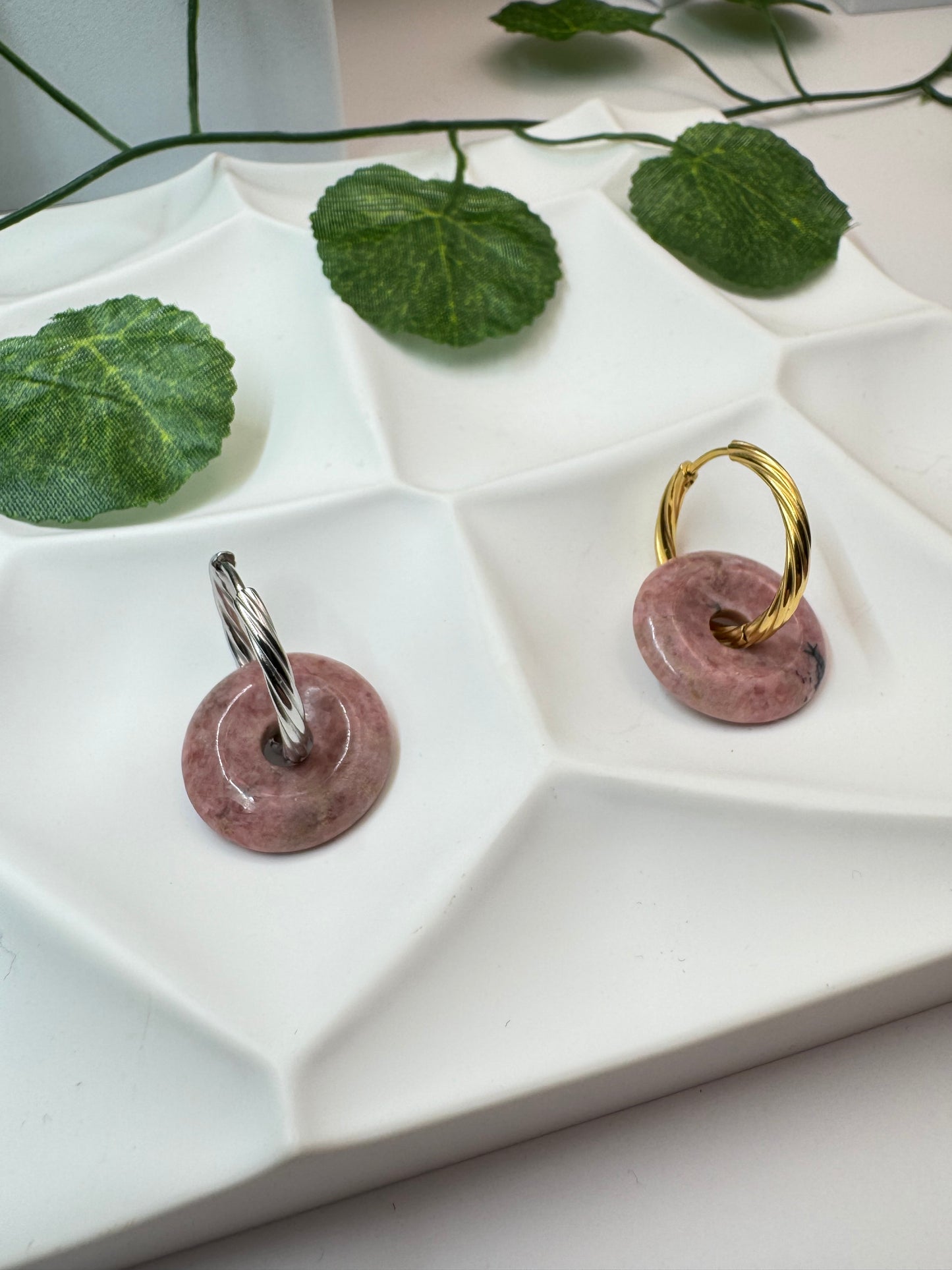 Donut Rhodonite 20mm