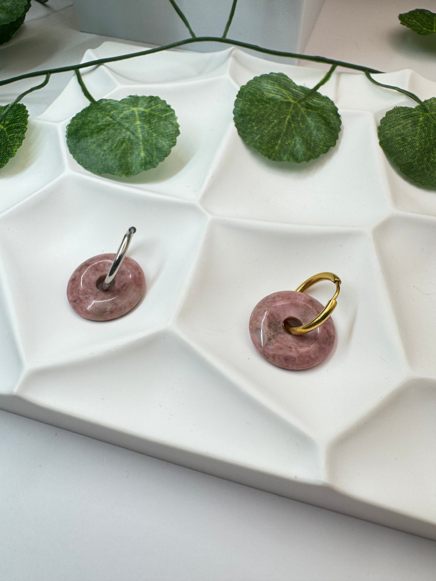 Donut Rhodonite 20mm