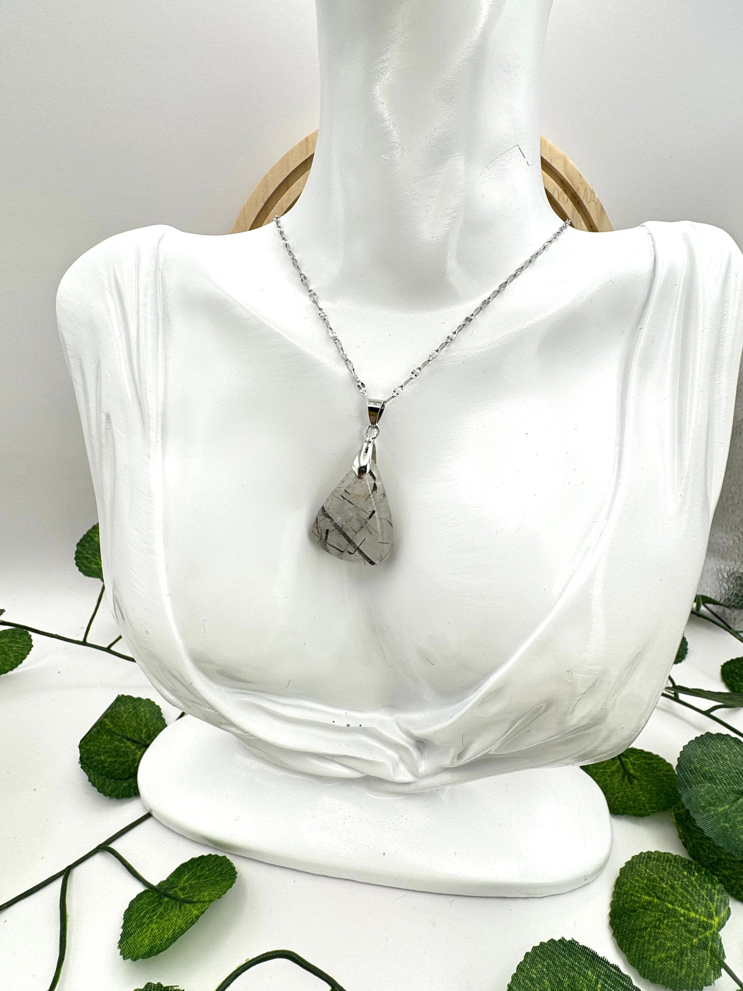 Pendentif Quartz Tourmaline triangulaire