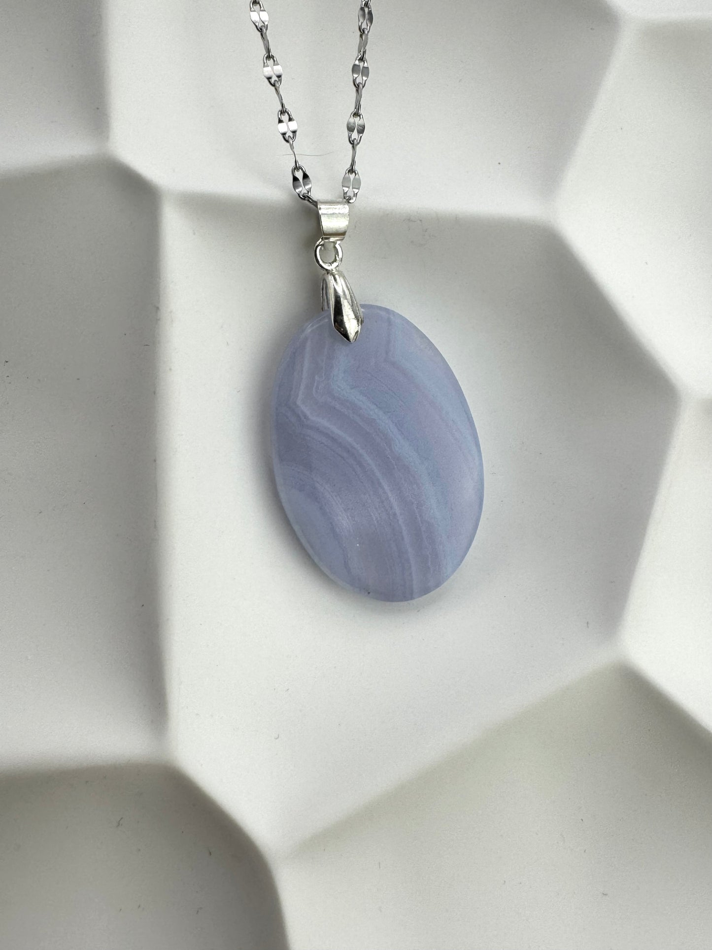 Pendentif Calcédoine Ovale