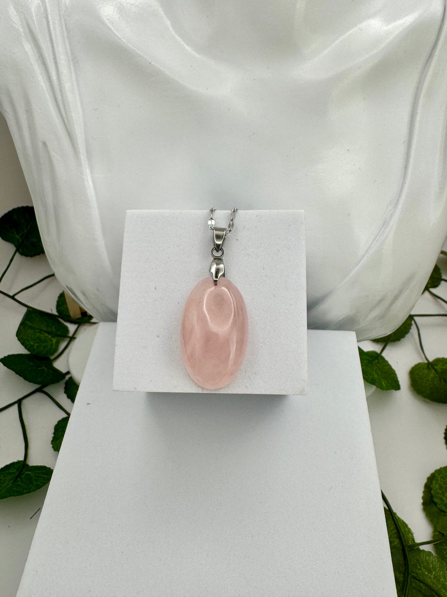 Pendentif Quartz Rose Ovale