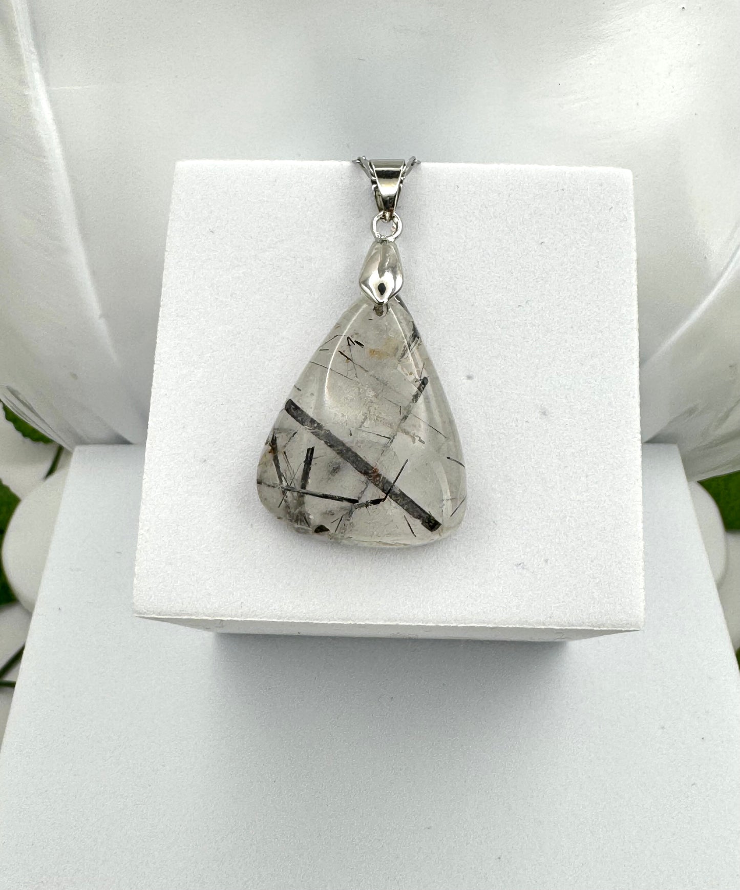 Pendentif Quartz Tourmaline triangulaire