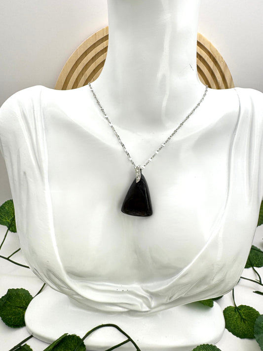 Pendentif Hypersthène triangulaire