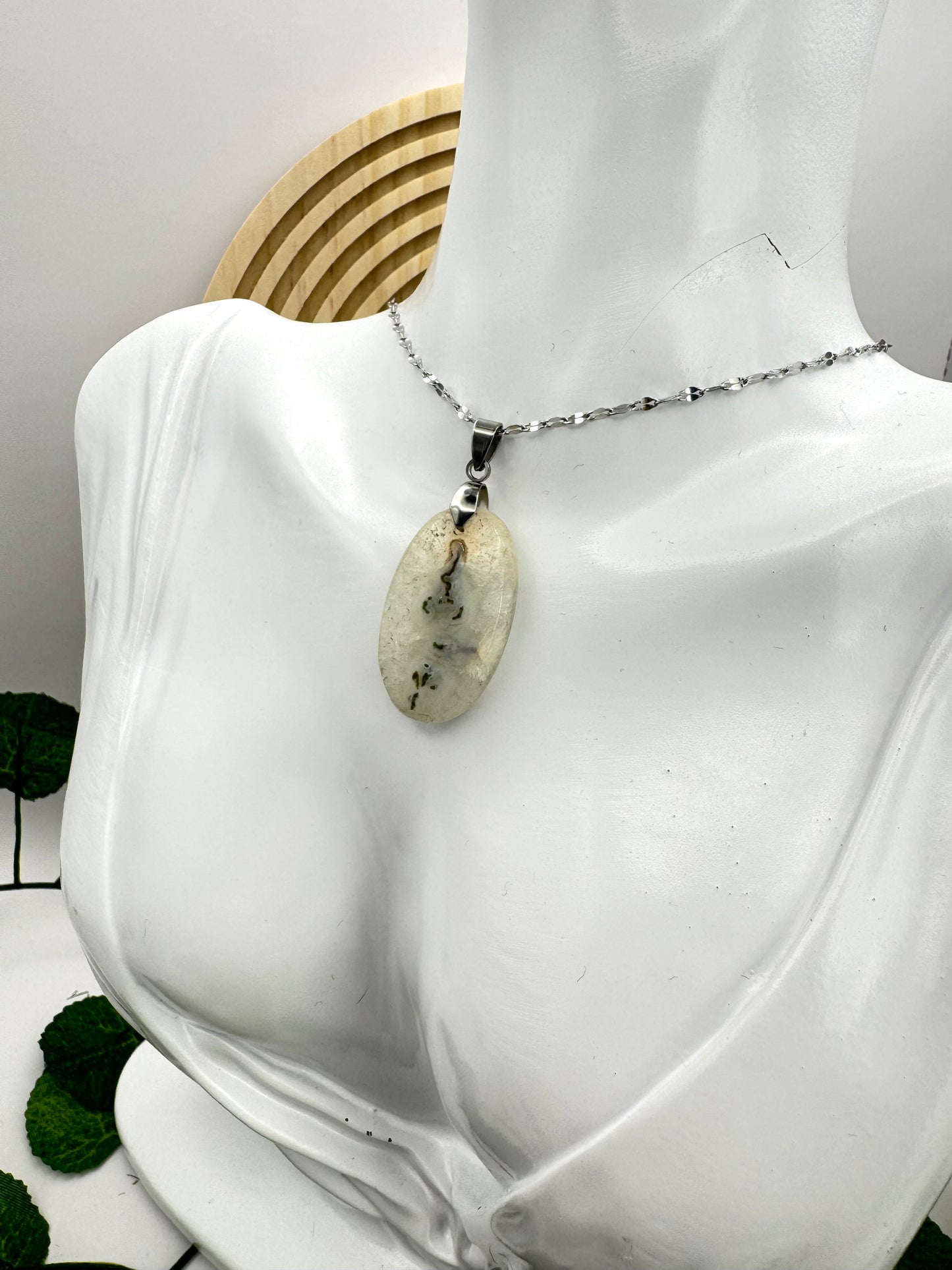 Pendentif Quartz Solaire ovale
