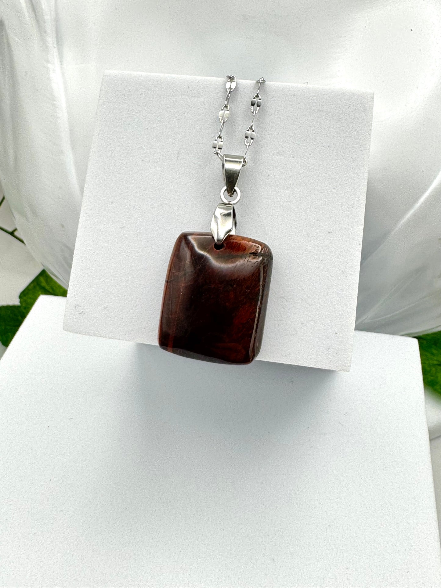 Pendentif carré Œil de Taureau