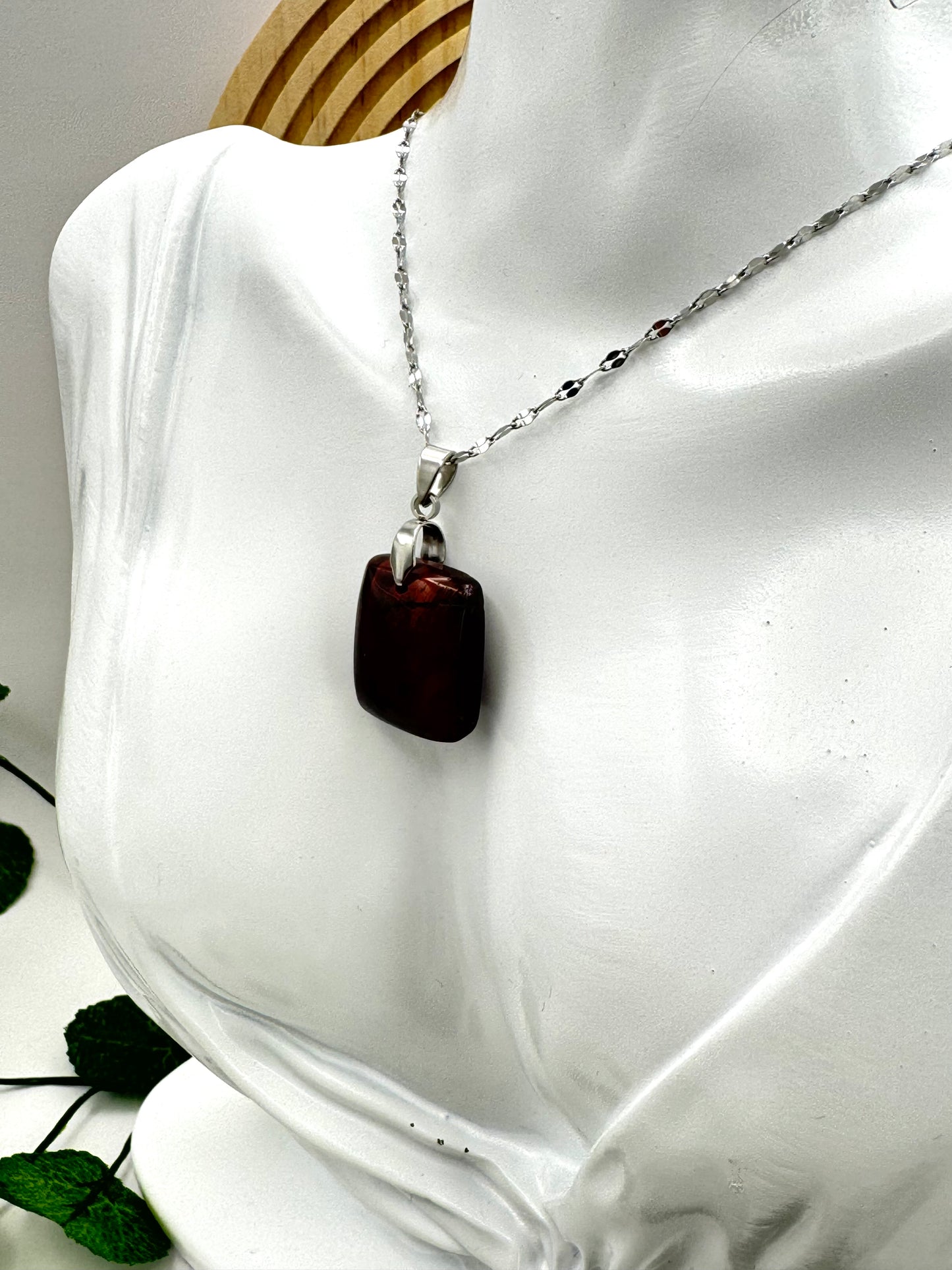 Pendentif carré Œil de Taureau