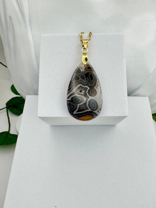 Pendentif Calcédoine d’Indonésie goutte