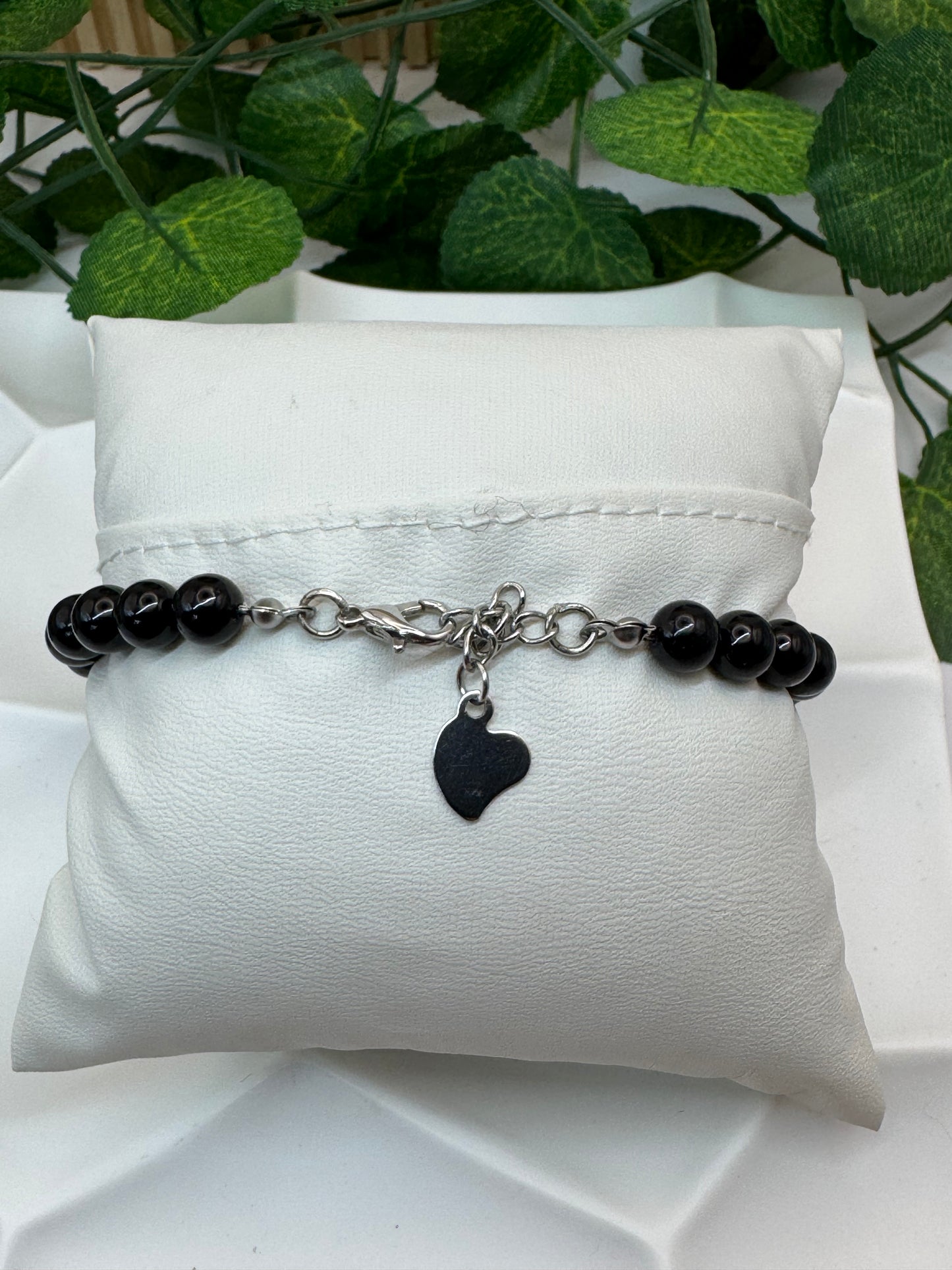 Bracelet Tourmaline 6mm, Cristal de Roche & Jais Facetté avec Swarovski Gris « Élégance Contrastée »