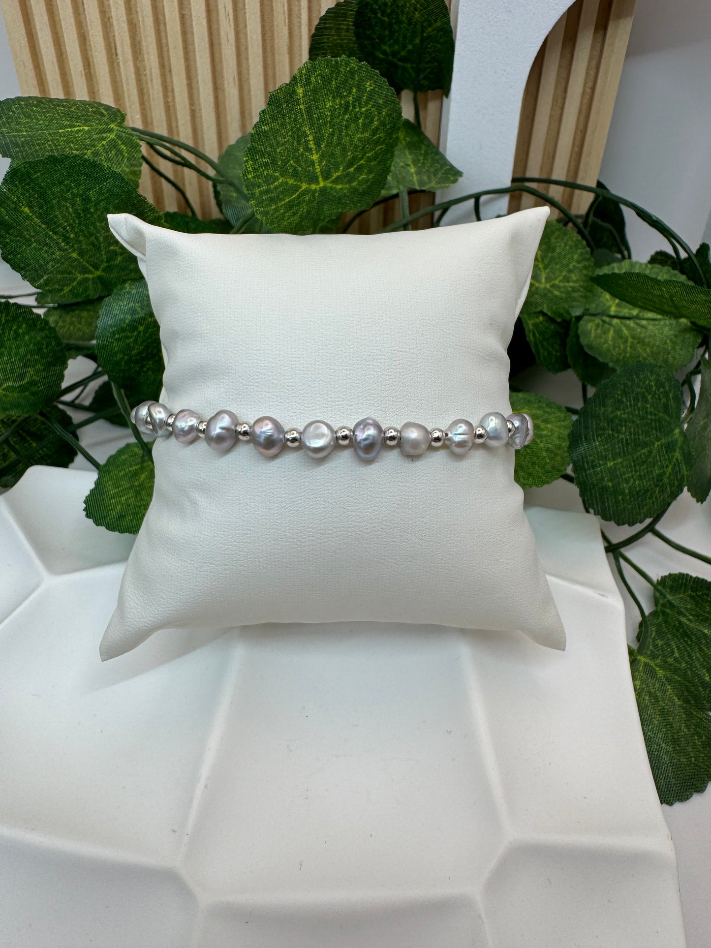 Bracelet Perles d’Eau Douce Grises Irrégulières 5-7 mm ISIS