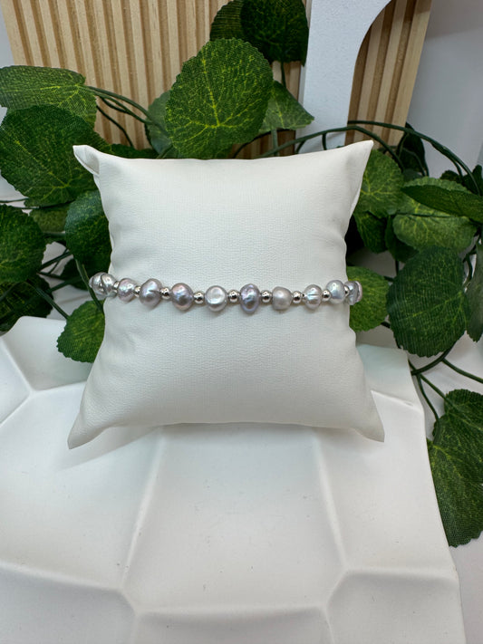 Bracelet Perles d’Eau Douce Grises Irrégulières 5-7 mm ISIS