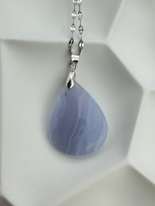 Pendentif Calcédoine Goutte