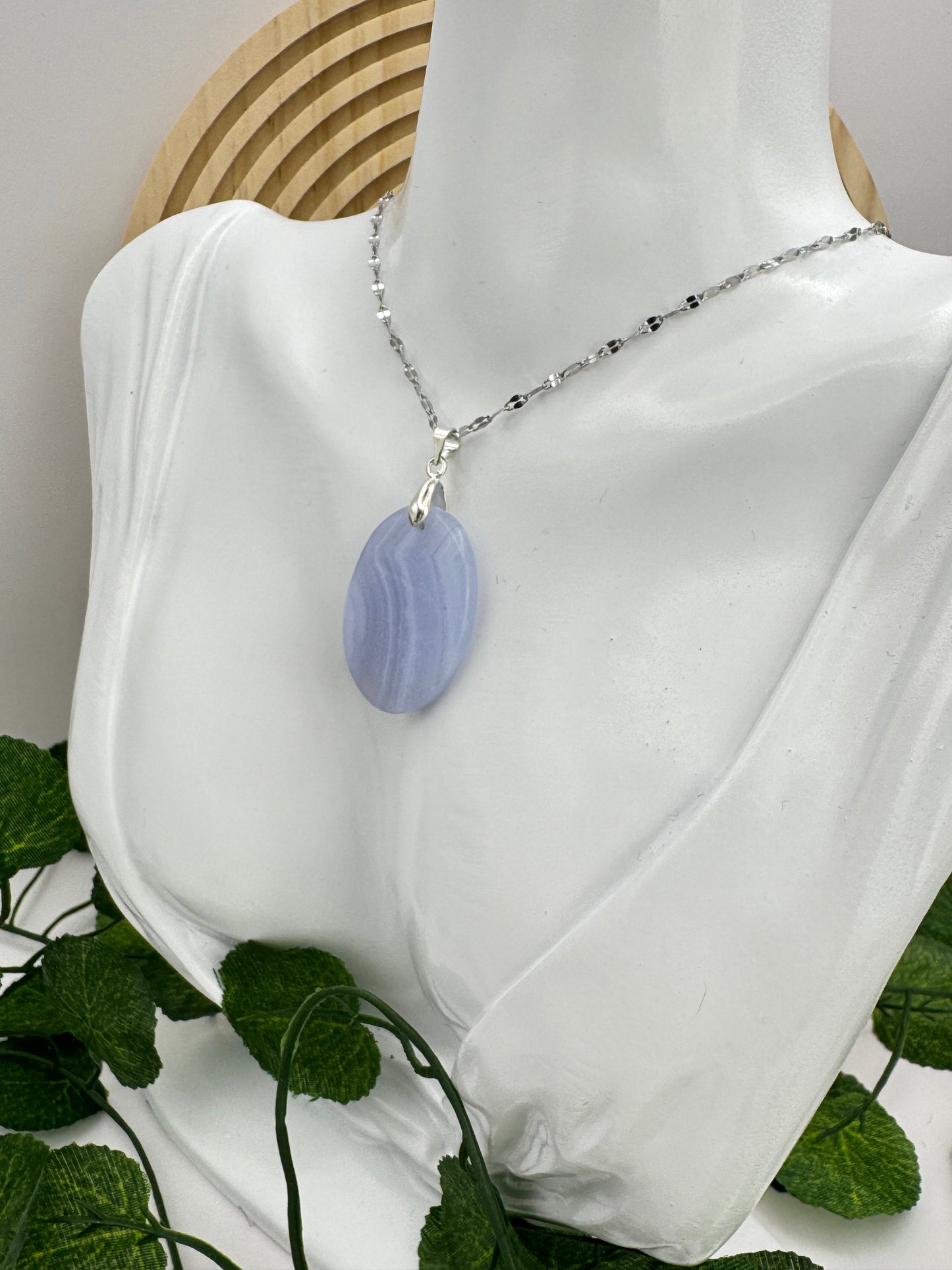 Pendentif Calcédoine Ovale