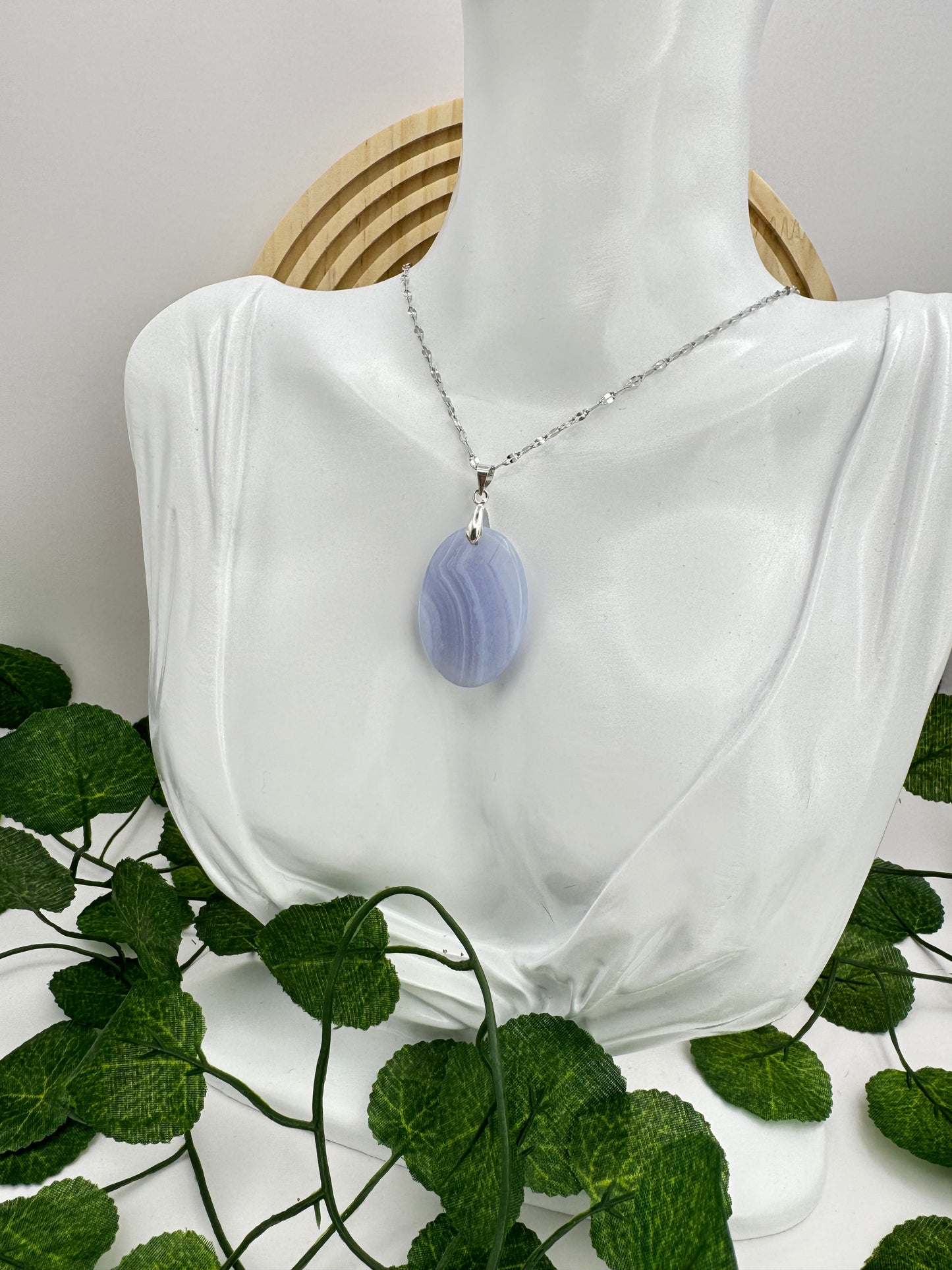 Pendentif Calcédoine Ovale
